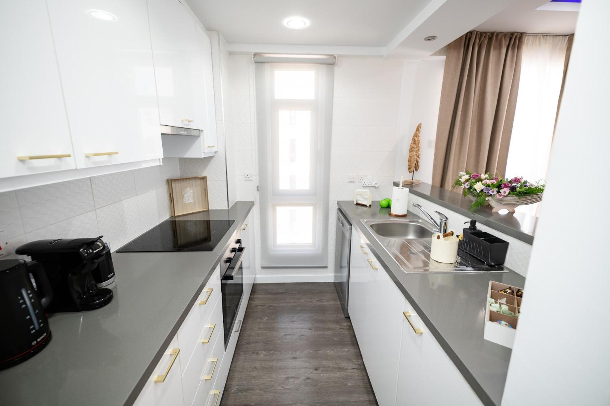 Lazuli Beachfront Sea View Ap144 Larnaca Exterior foto