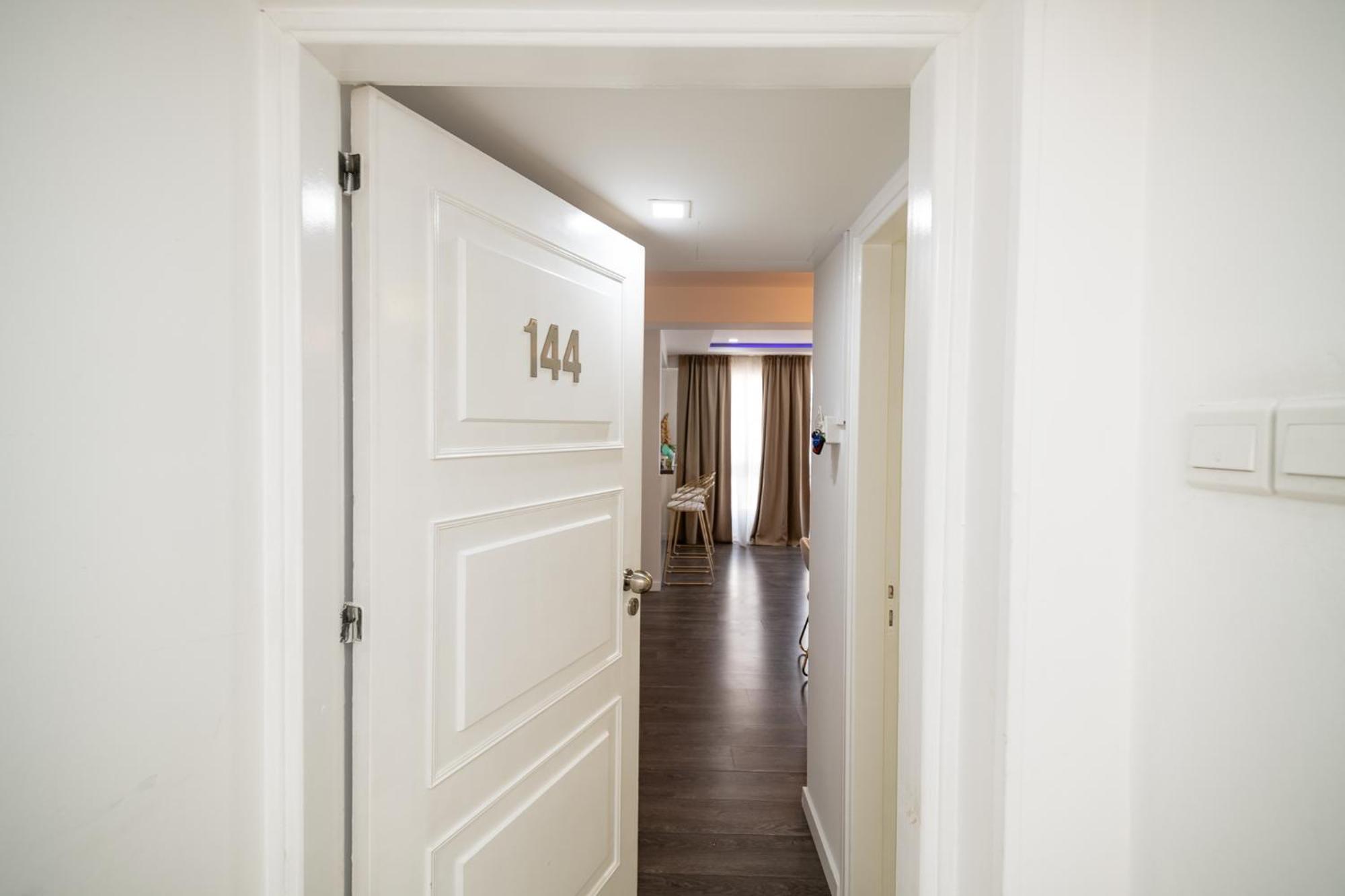 Lazuli Beachfront Sea View Ap144 Larnaca Exterior foto